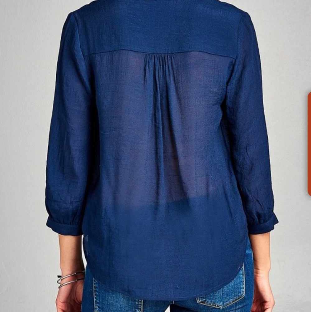 Lace up shirt - Picture 2 of 3